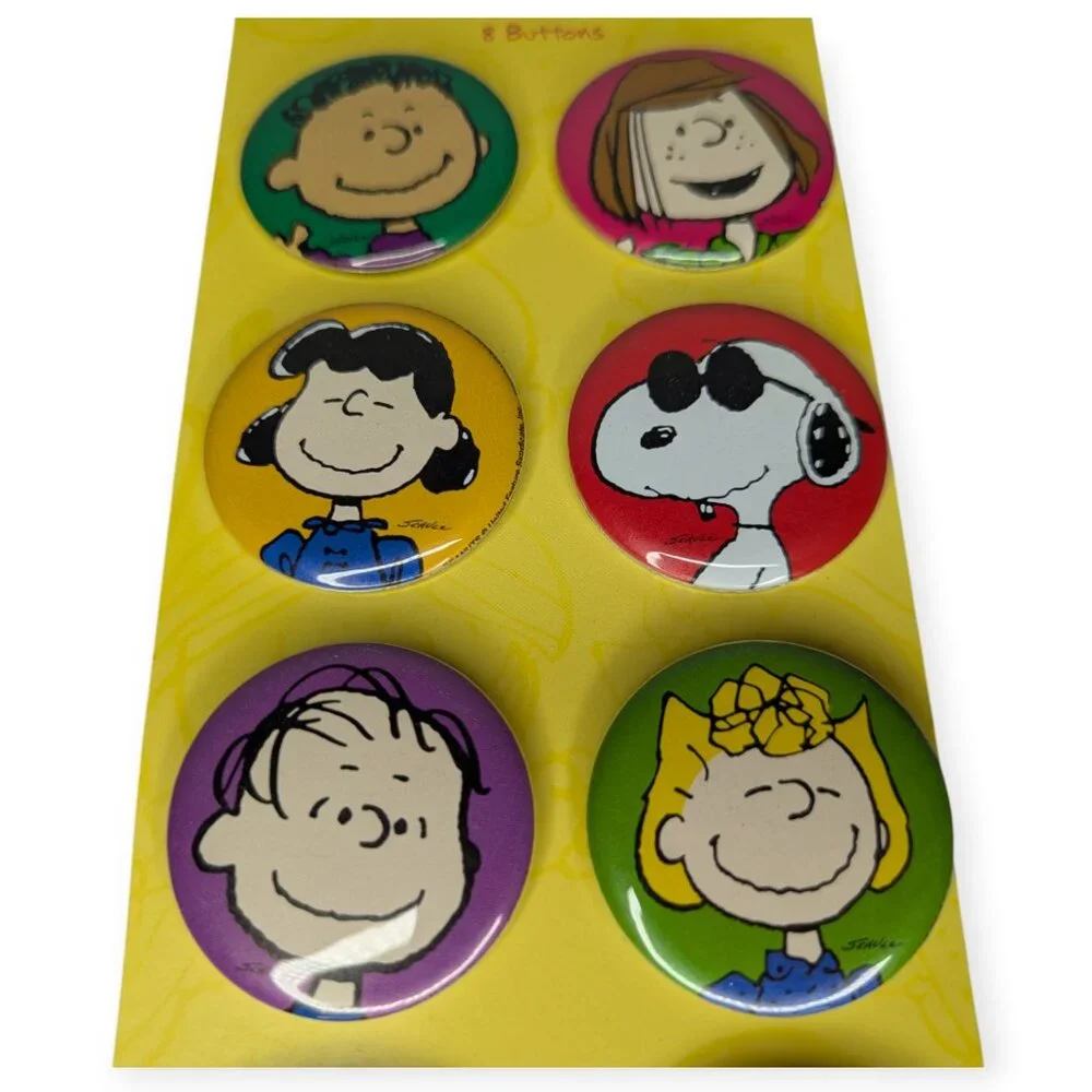 Vintage 1998 Wincraft Peanuts Pinback Buttons Set of 8 On Card Sealed NOS